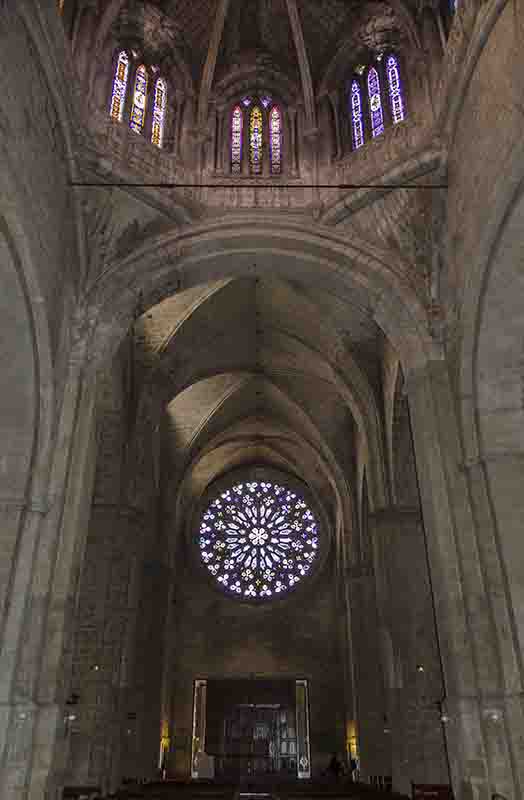 Barcelona - Sant Cugat del Valles 07 - monasterio de Sant Cugat - iglesia.jpg